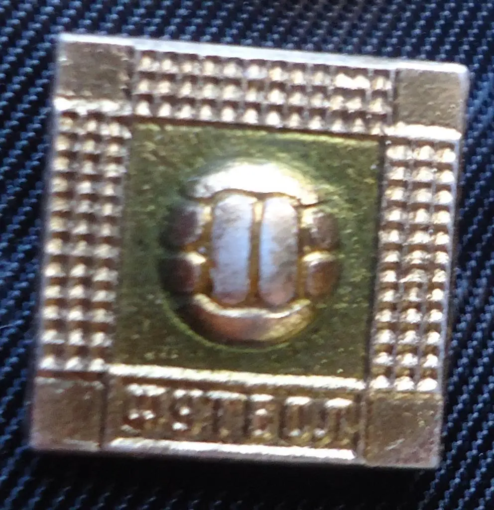 Знак: футбол