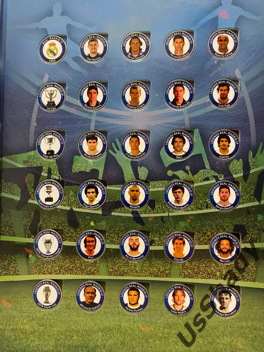 Памятный набор монет «Легенды ФК Реал Мадрид». 1