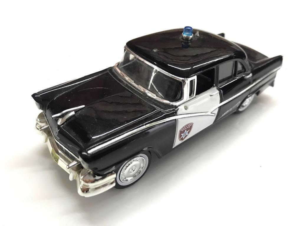 Ford Fairlane Police (1/43)