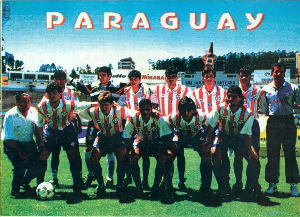 постер - сб. Парагвай. из журнала Футбол (Грузия)