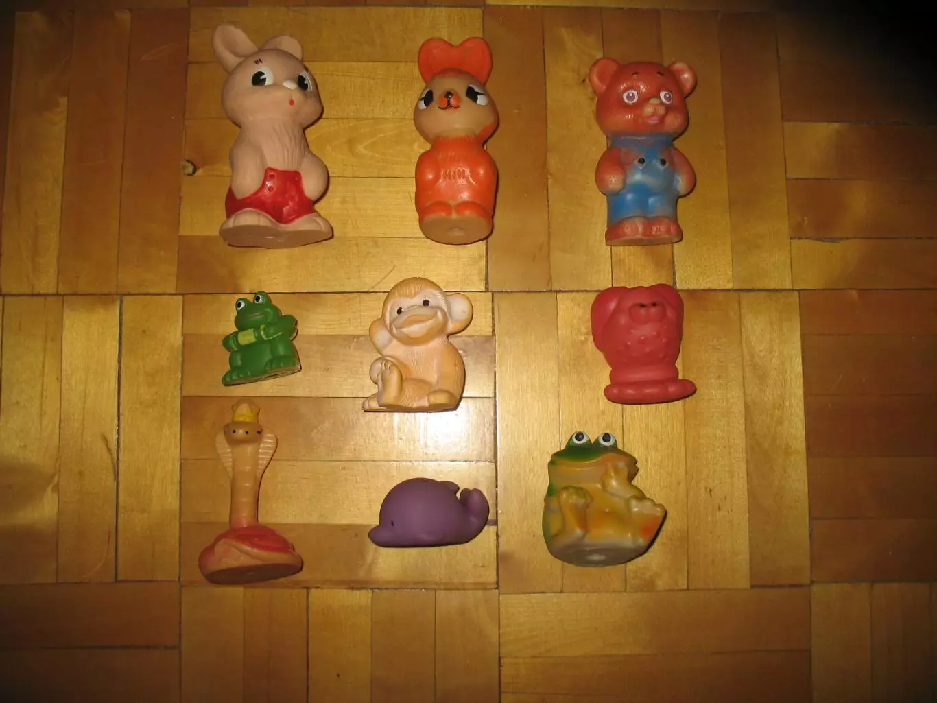 Резиновые игрушки (одним пакетом)