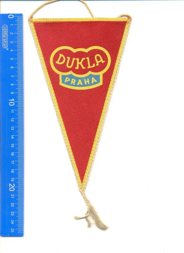 Вымпел Дукла Прага. Львовское производство. Серия - зарубежные клубы.