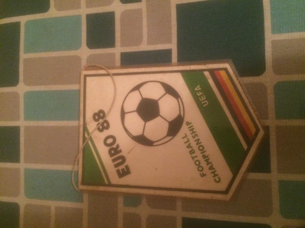 вымпел ЕВРО 1988 на футбол - спорт
