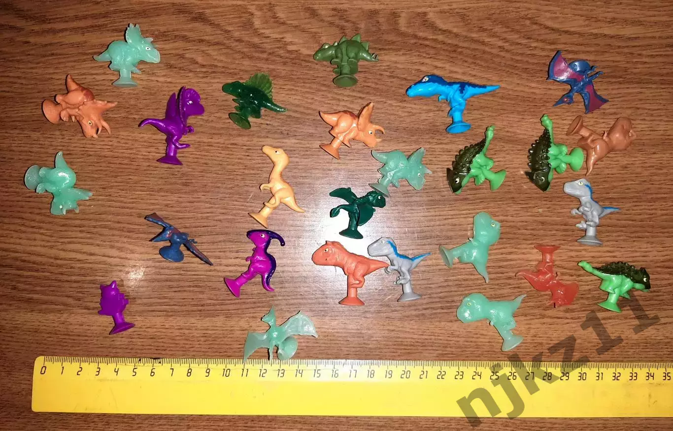 Коллекция игрушек доисторические животные 27 фигурок