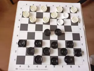 Игра Шашки современная