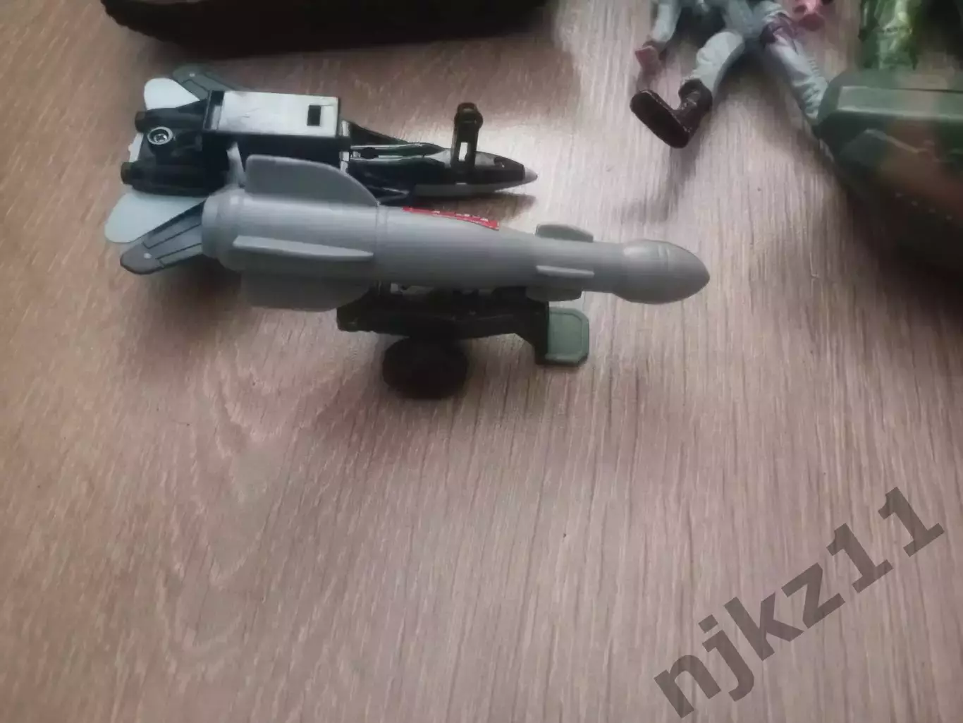 Детские игрушки ТАНК, ТАНКЕТКА, РАКЕТА, КАТЕР, ВОИНЫ и.т.д. 1