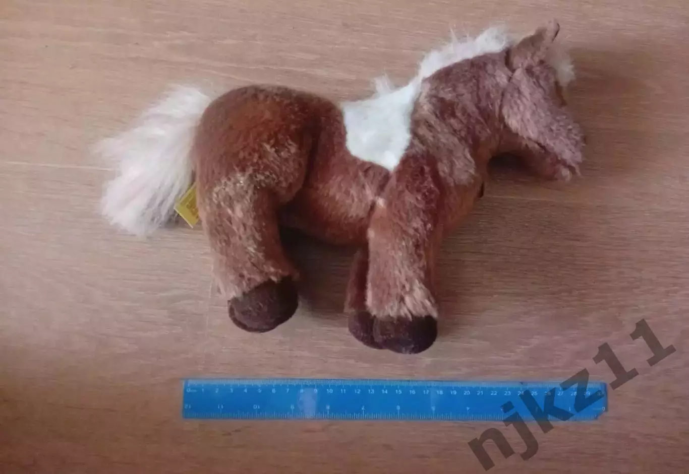 Милая лошадка пони