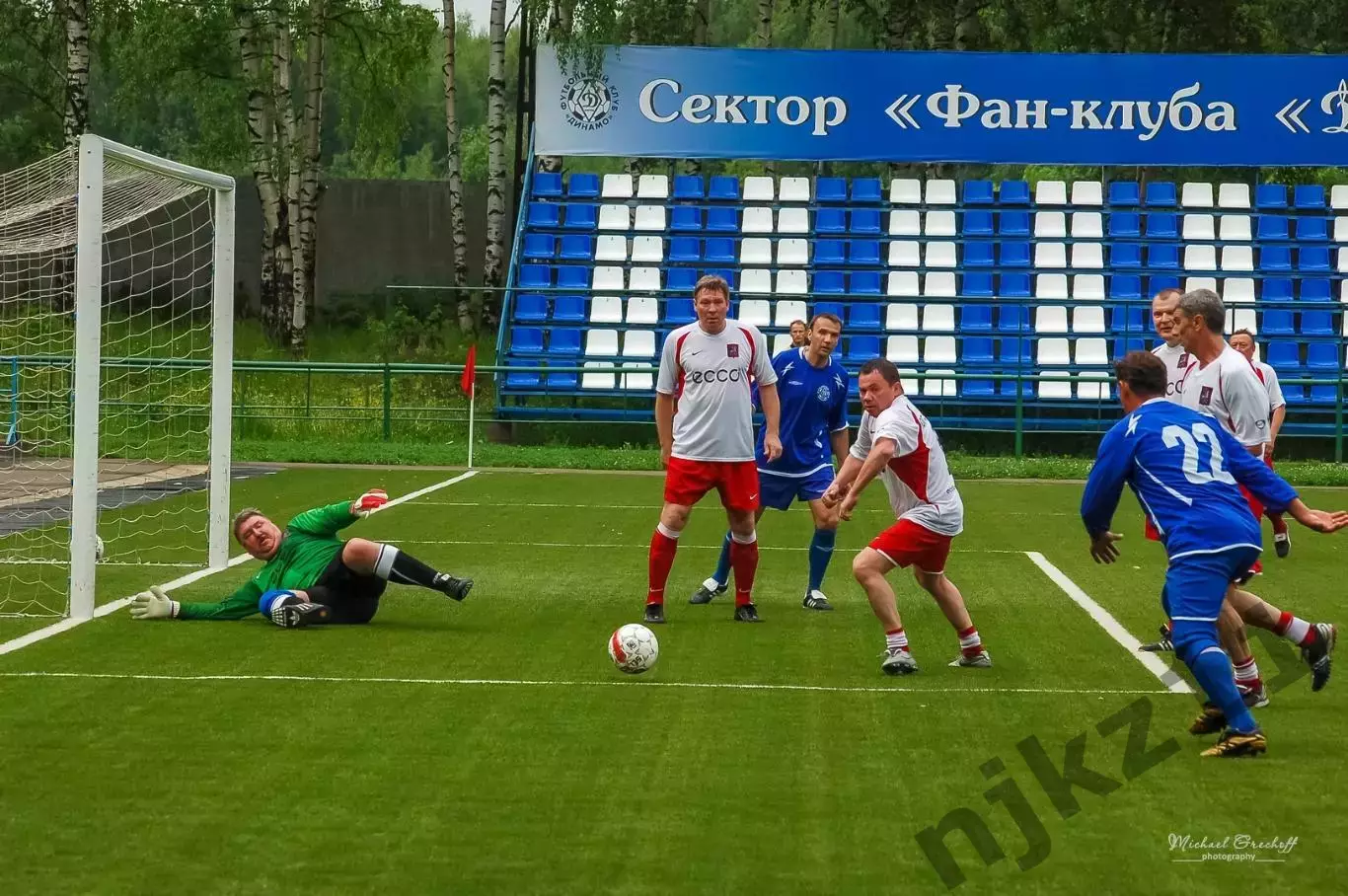 Афиша матча сборная г.Кирова-СБОРНАЯ ВЕТЕРАНОВ СССР 13.06.2009 4