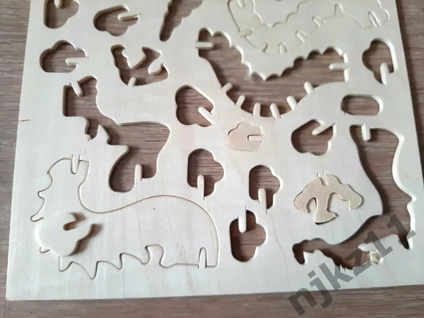 Дракон сборная модель из мелких деревянных деталей. 3