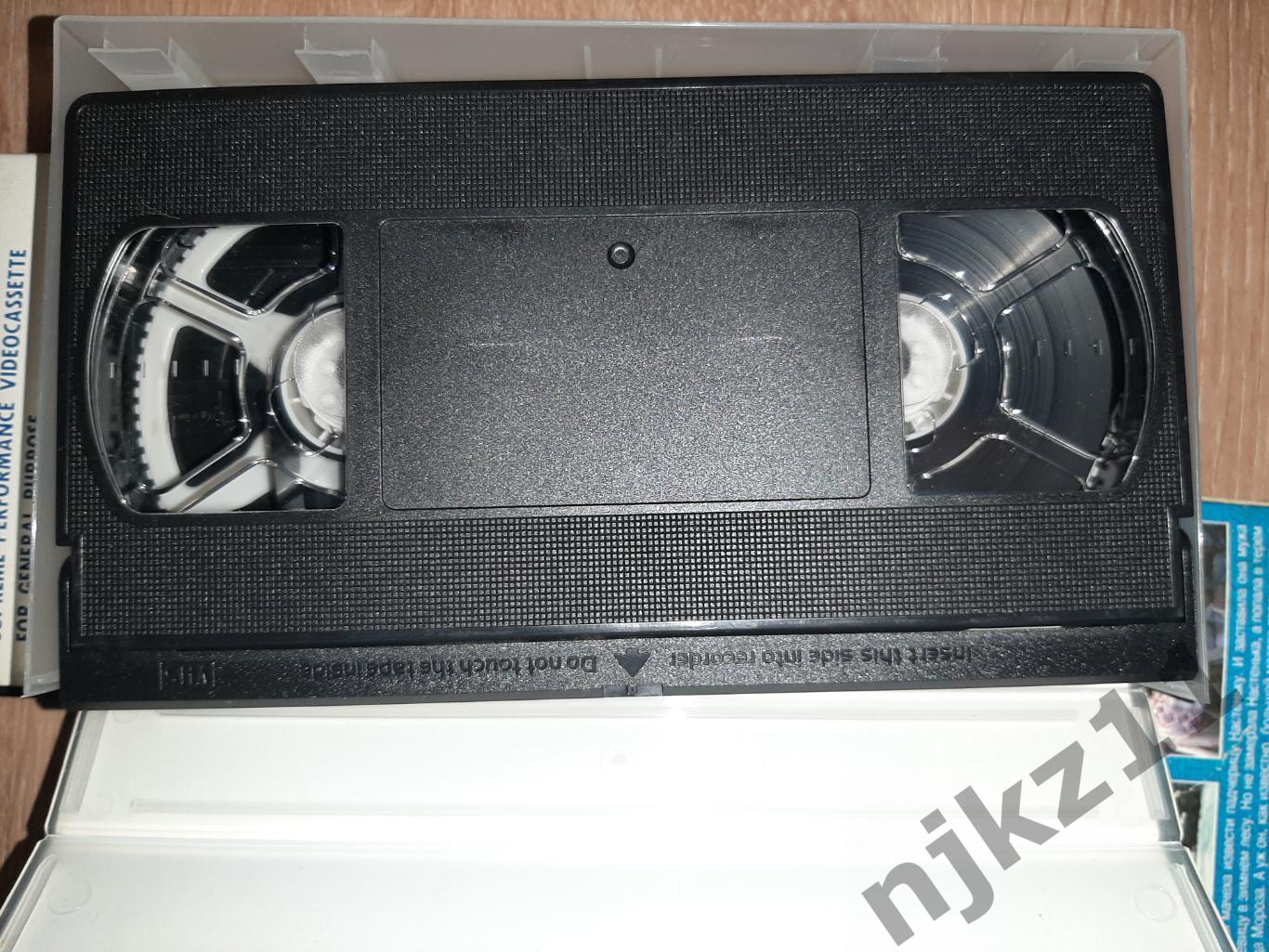 5 видеокассет VHS для видеомагнитофонов 2