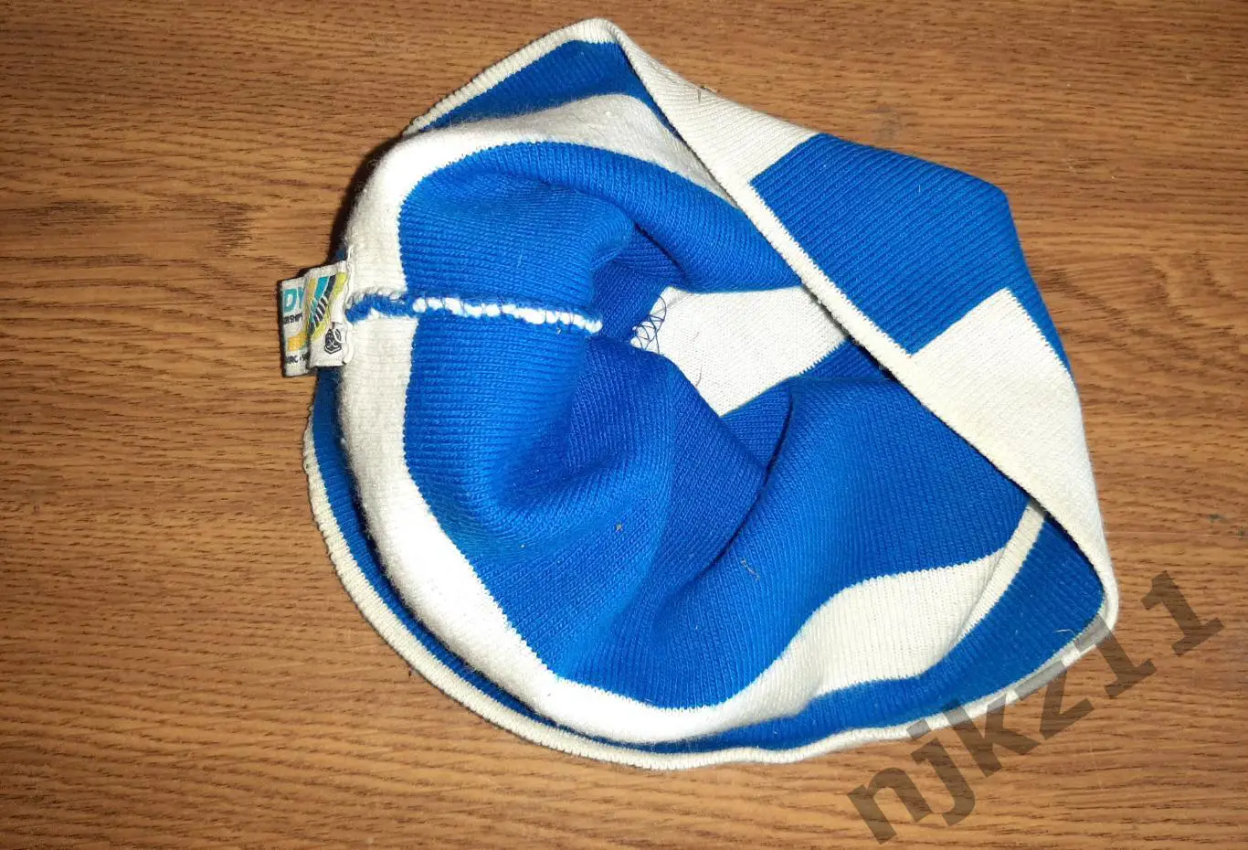 ШАПКА ХОККЕЙ С МЯЧОМ ЧЕМПИОНАТ МИРА В ШВЕЦИИ 2013г ОРИГИНАЛ! 5