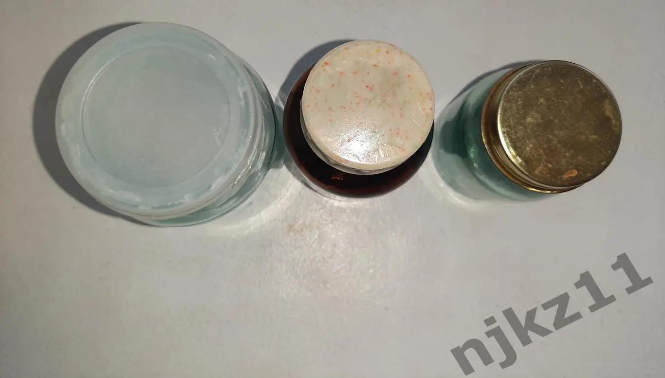 Стекло СССР 3 баночки стеклянные с крышками родными 5