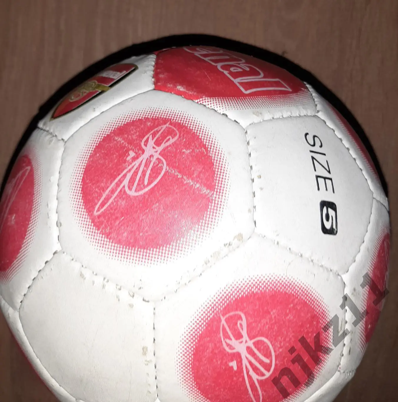 Футбольный мяч Арсенал Лондон. Пушкари. Автографы клише на мяче 2