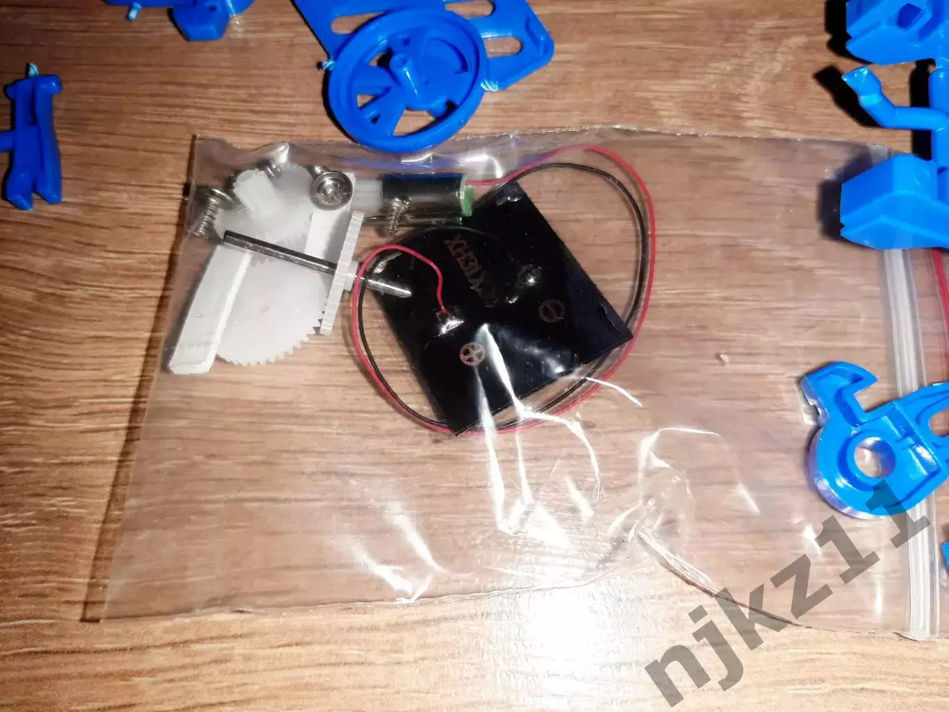 Конструктор ND Play Боевой робот 3 в 1 на элементах питания 3