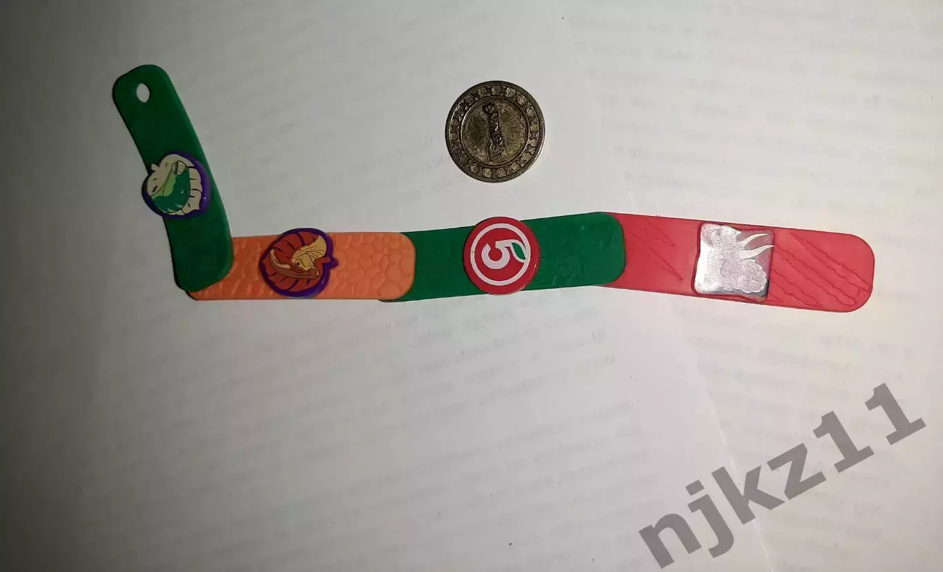 Скрепыши игрушка по акции Магнита и Пятёрочки и монета 4