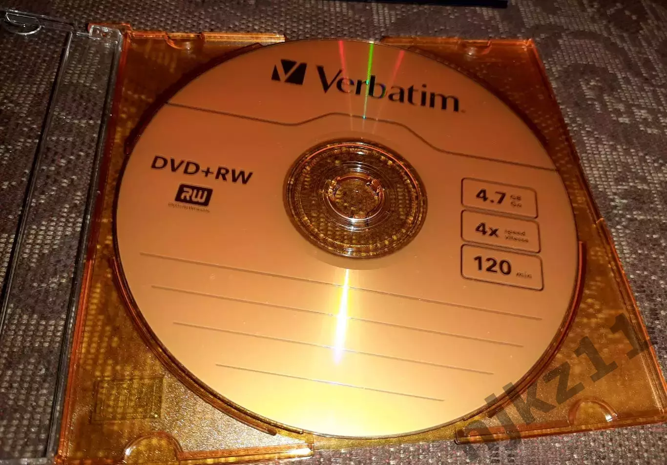 Оптические диски DVD+RW 4 с футлярами. Многоразовая запись! 1