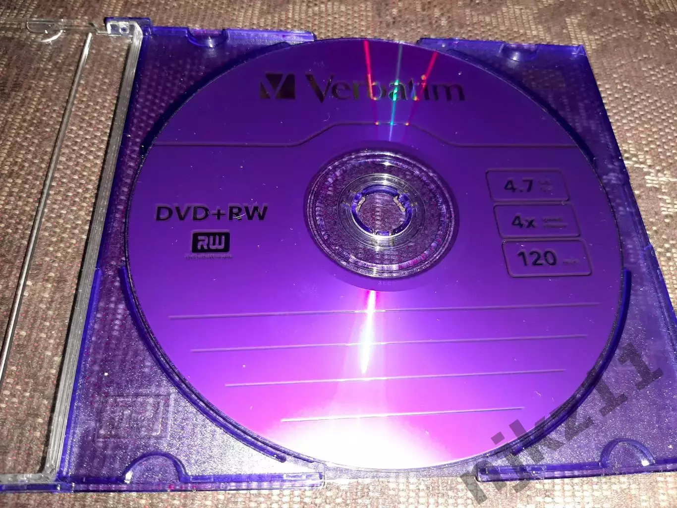 Оптические диски DVD+RW 4 с футлярами. Многоразовая запись! 4