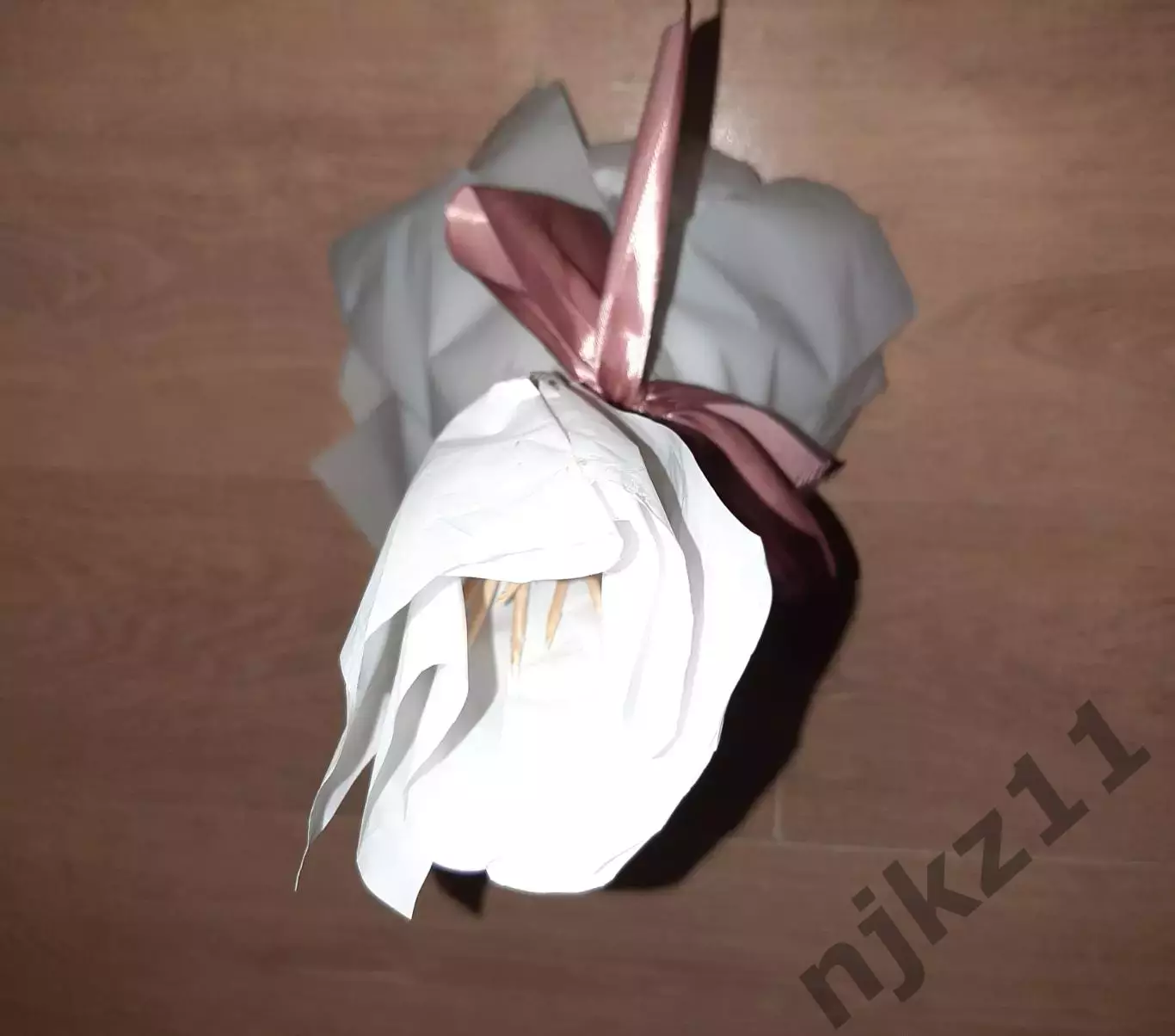 Искусственные цветы. Искусственный Букет роз 6 веток белые и розовые. Интерьер и 3