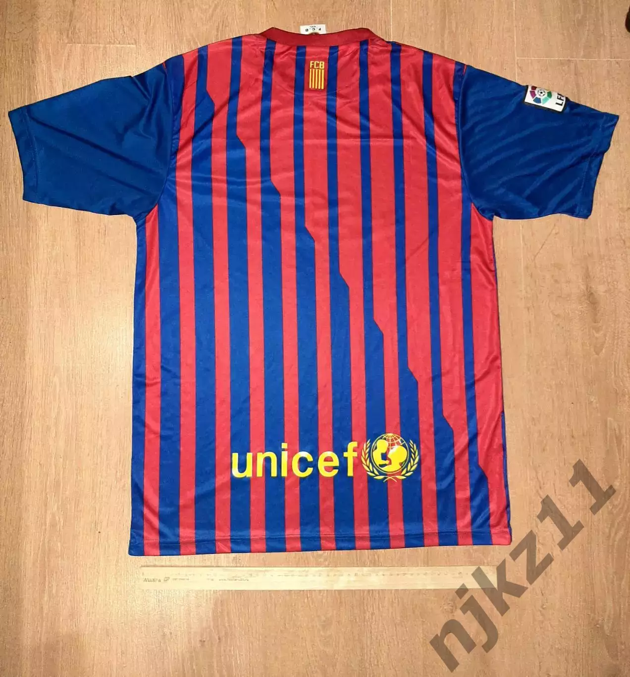Футболка БАРСЕЛОНА XXL и гетры Барселона 7