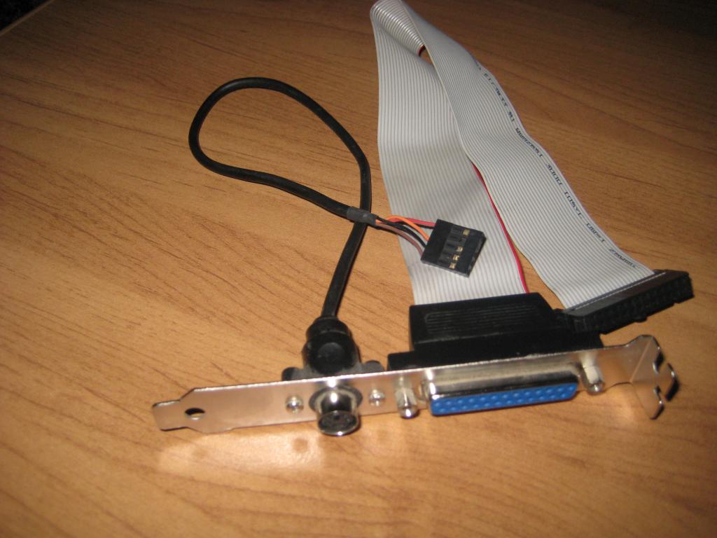 РАЗЪЕМ (ПОРТ) системного блока компьютера (2 кабеля)
