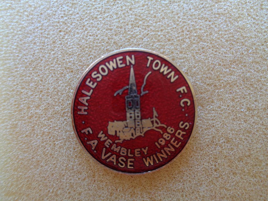 Halesowen Town F.C. West Midlands England Сзади клеймо Lapels
