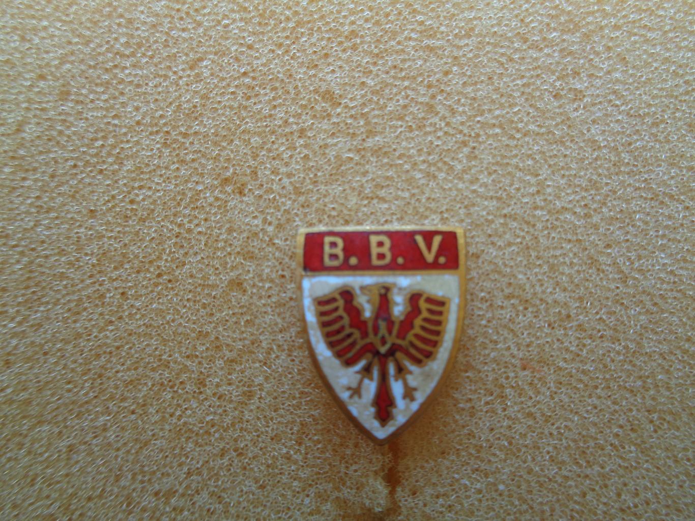 B.B.V. Boxen Box Club Anstecknadel