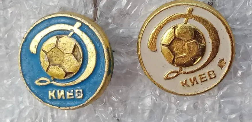 Динамо Киев цена за один (2)