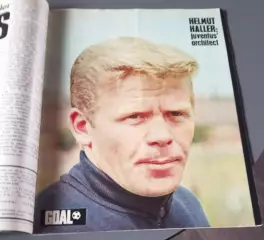 Хельмут Халлер. Призер ЧМ 66, 70. Чемпион Италии 65.