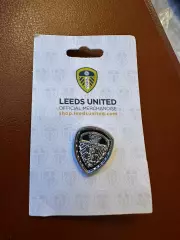 Официальный знак ФК Лидс Юнайтед (Англия)