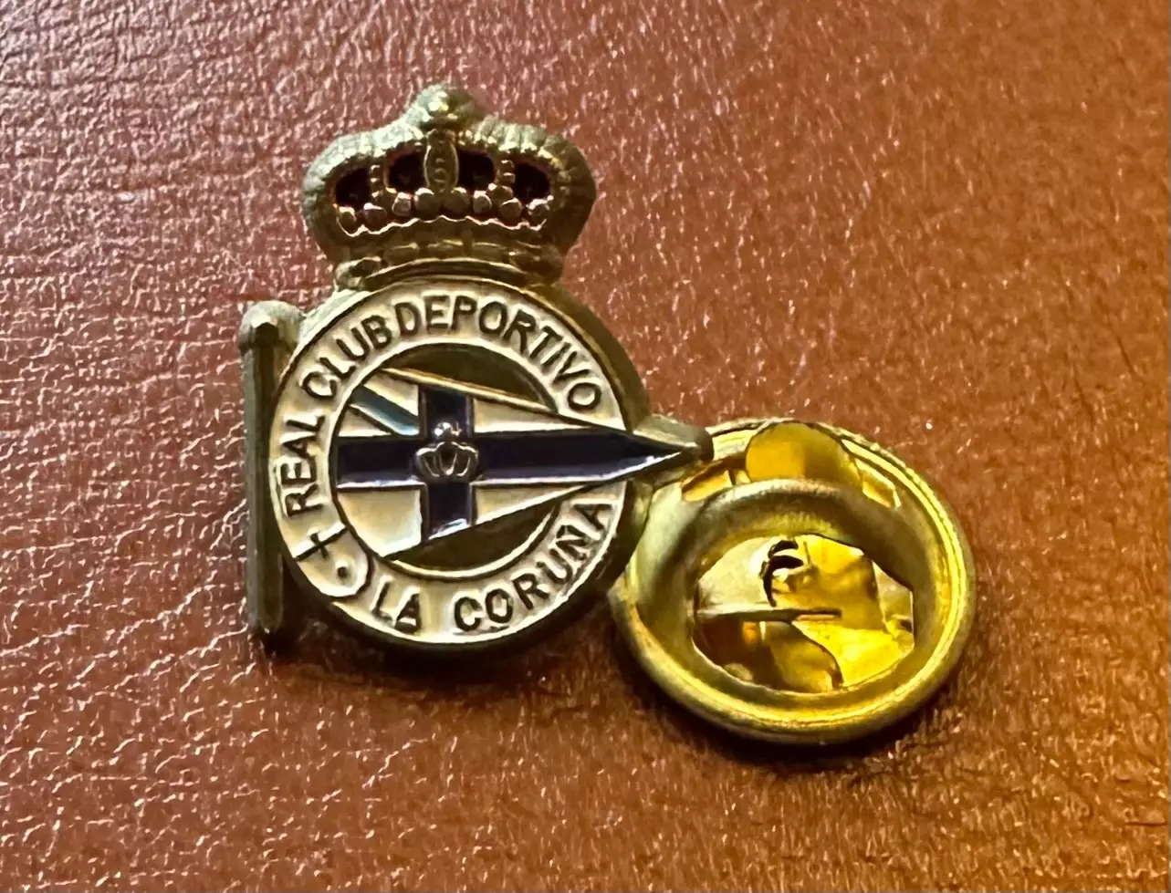 Официальный знак ФК Депортиво (Ла-Корунья,Испания)