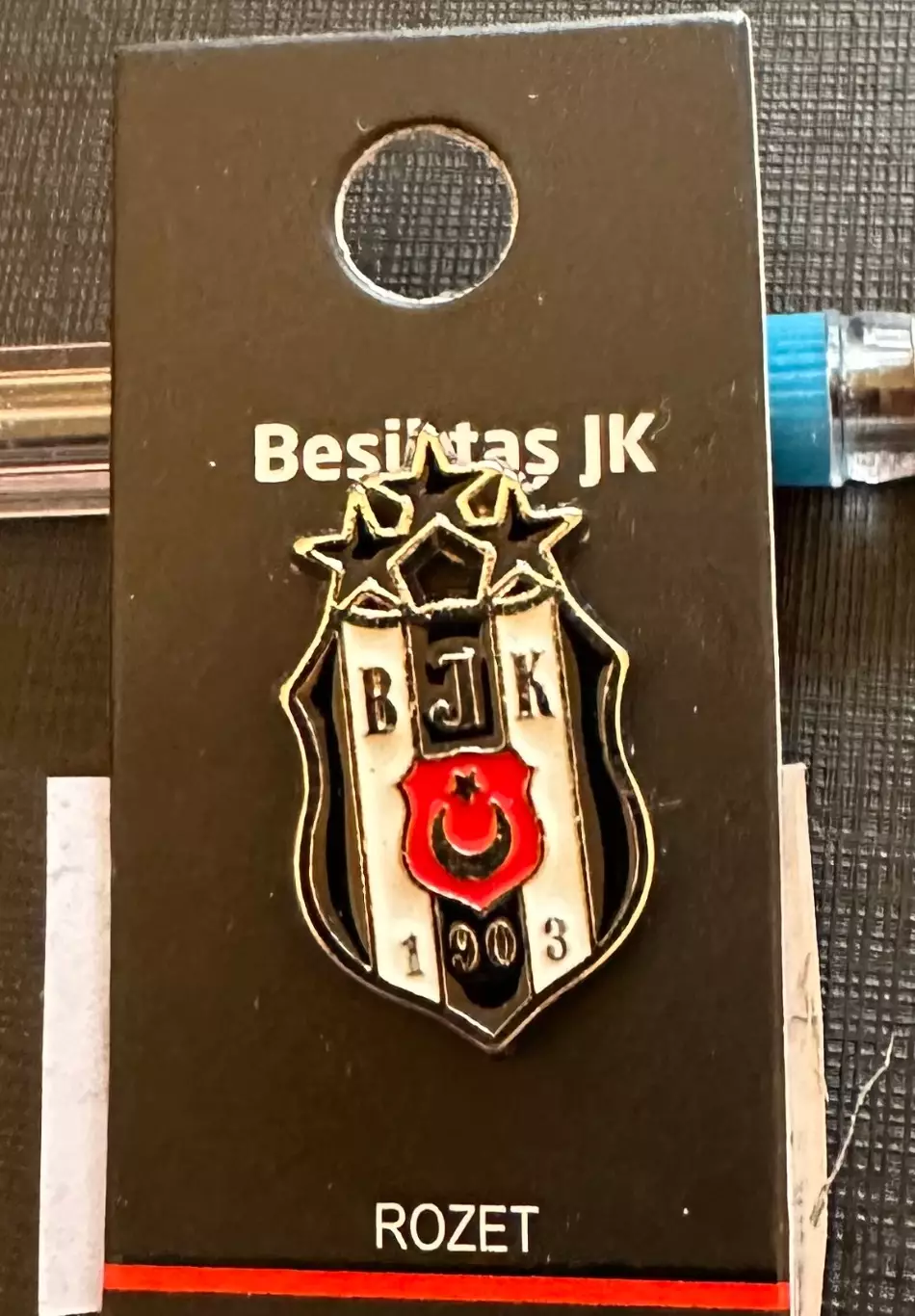 Официальный знак ФК Бешикташ (Турция)