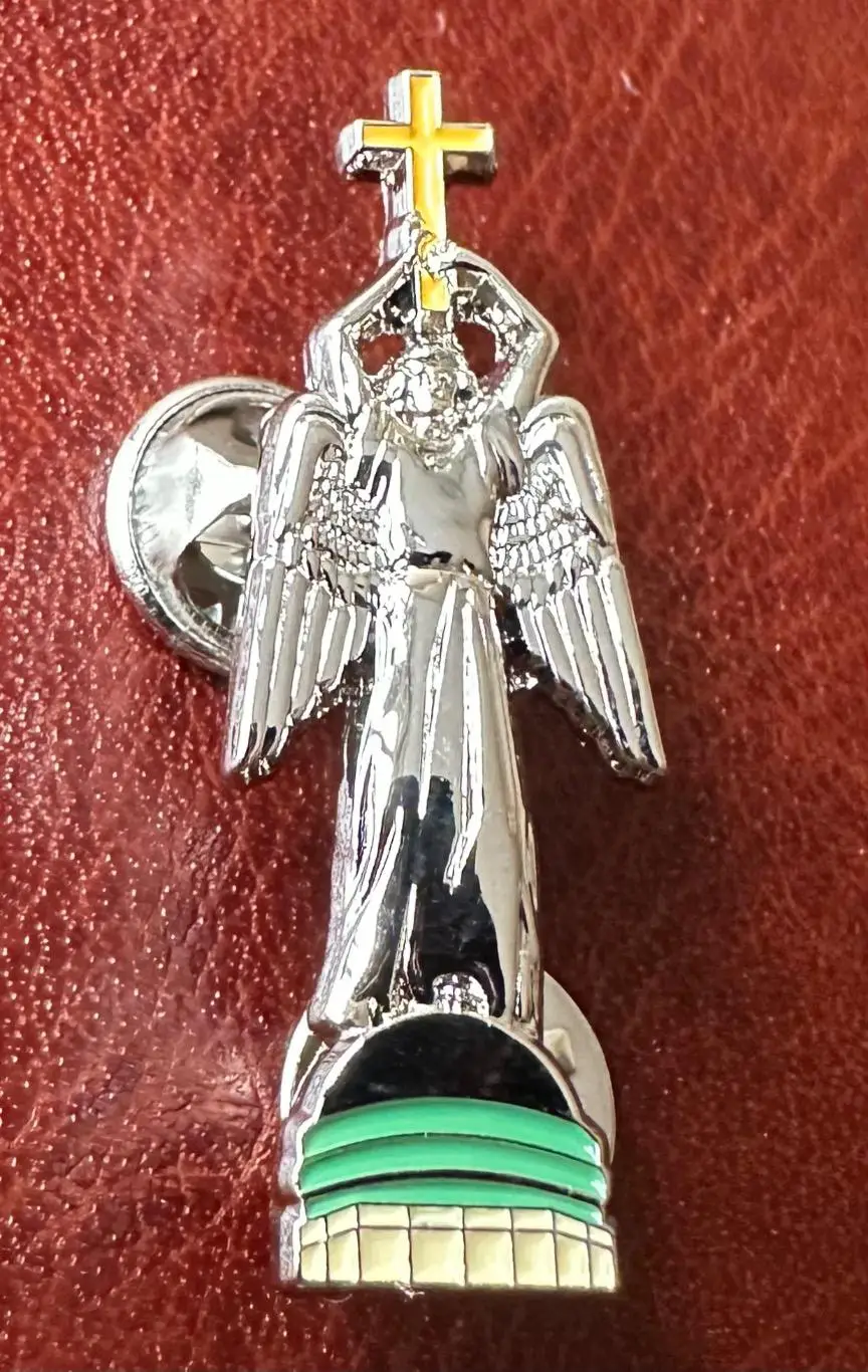 Официальный знак ФК Динамо Ставрополь (ангел)