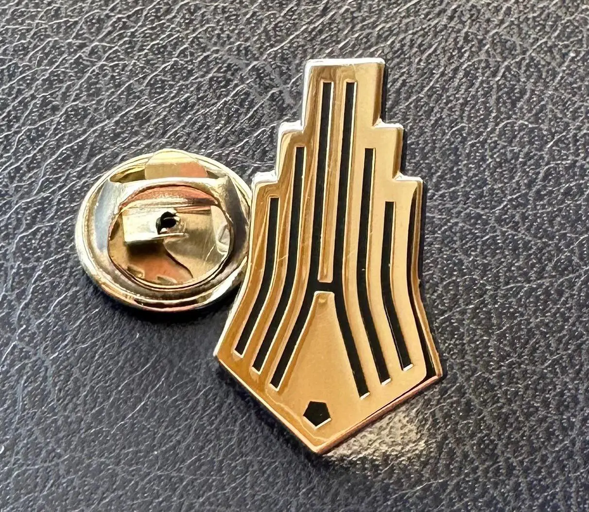 Официальный знак ФК Амкар (Пермь) 2