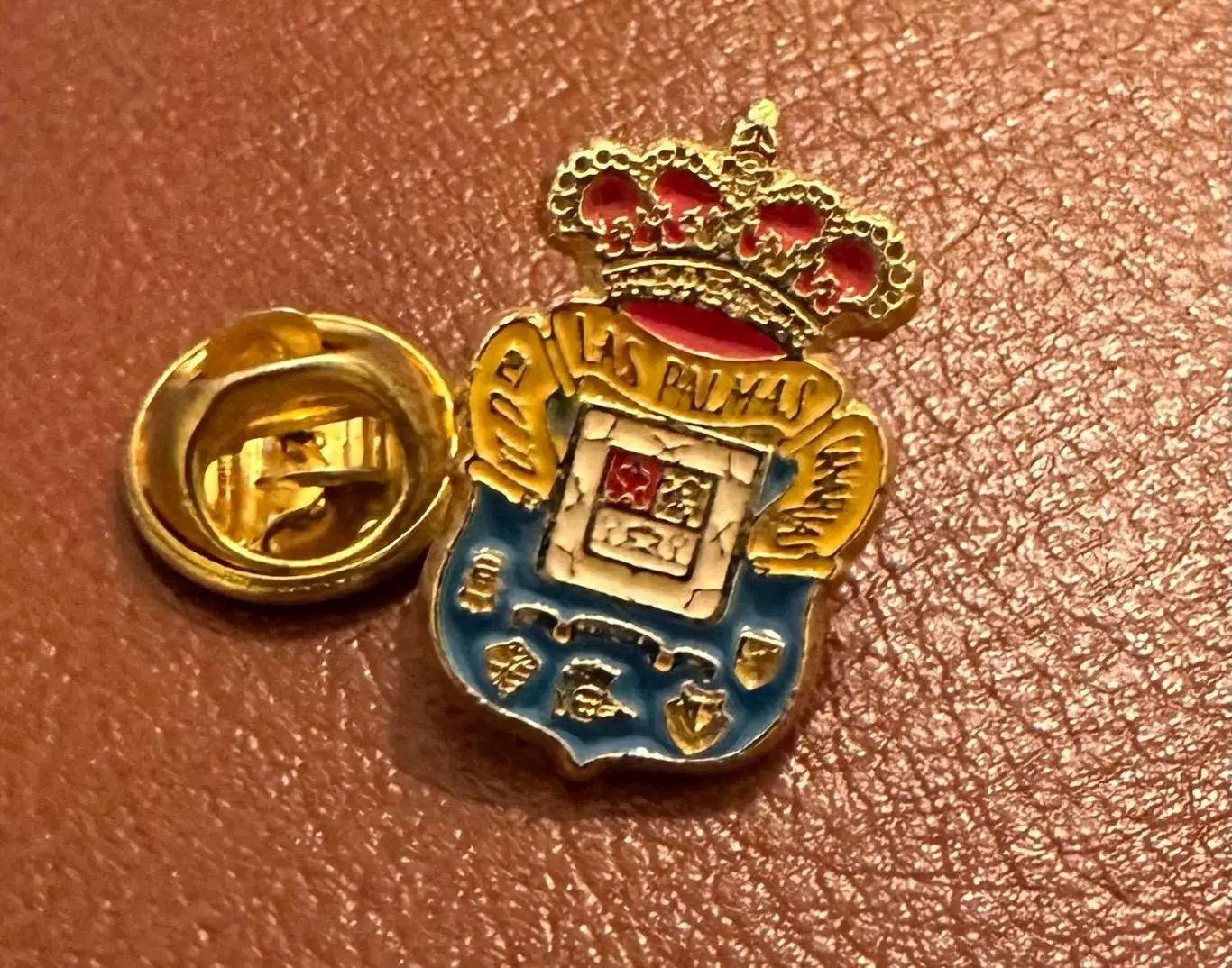 Официальный знак ФК Лас-Пальмас (Испания)