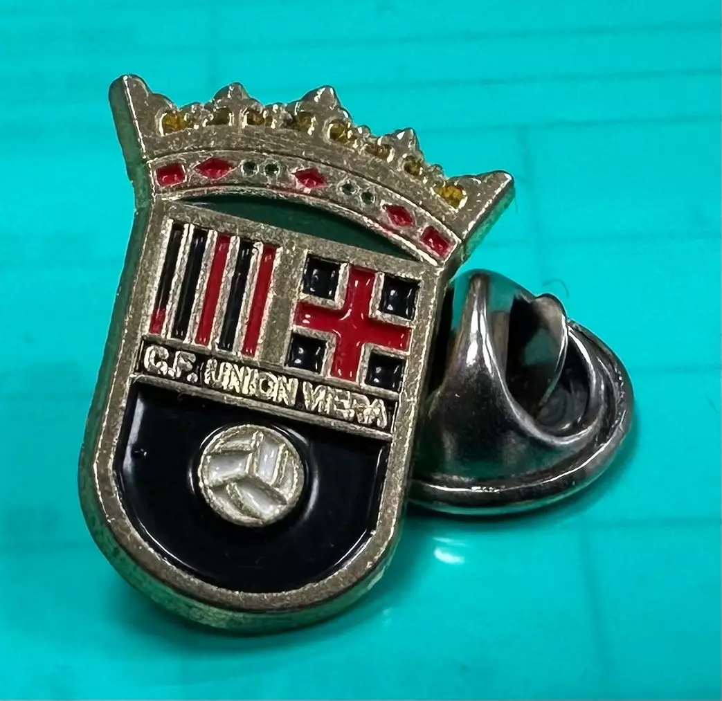 Официальный знак ФК Унион Виера (Испания)
