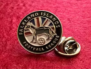 Официальный знак футбольной лиги Фолклендских островов.