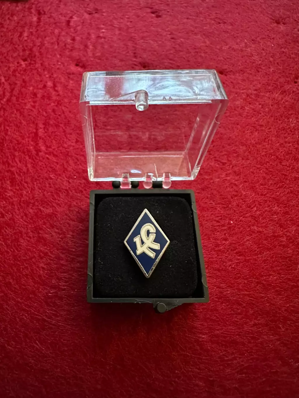 Официальный знак ФК Крылья Советов (Самара)