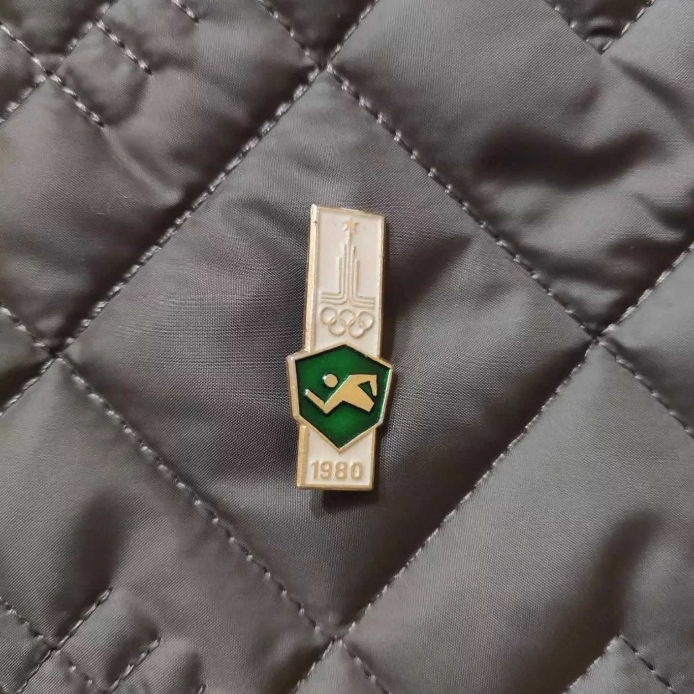 Знак - ХХІІ літні Олімпійські ігри - легка атлетика - Москва 1980