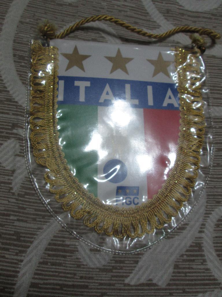 Италия - федерация футбола (2004 год)