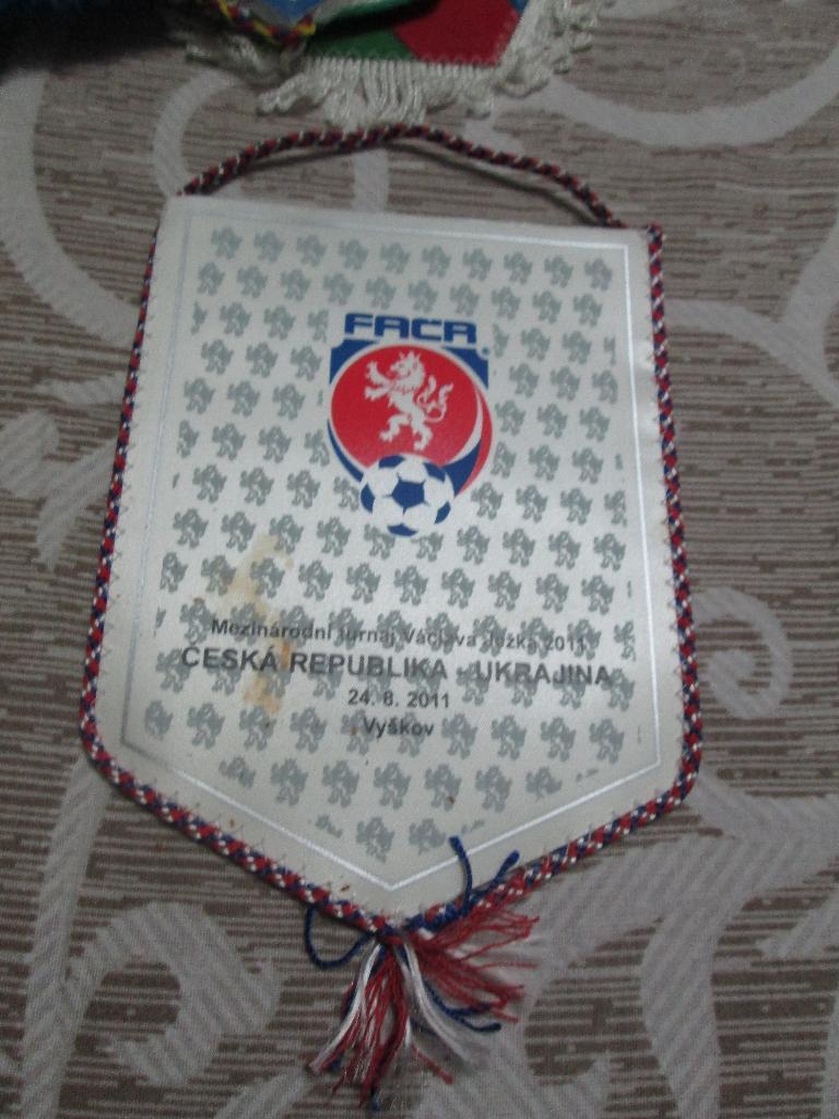 Вымпел к матчу Чехия-Украина (24.08.2011)