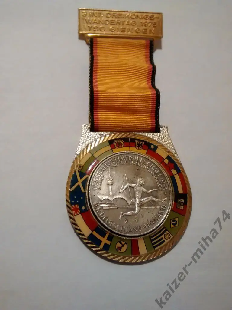 медаль в честь победы Германии в ЧМ-1974г.