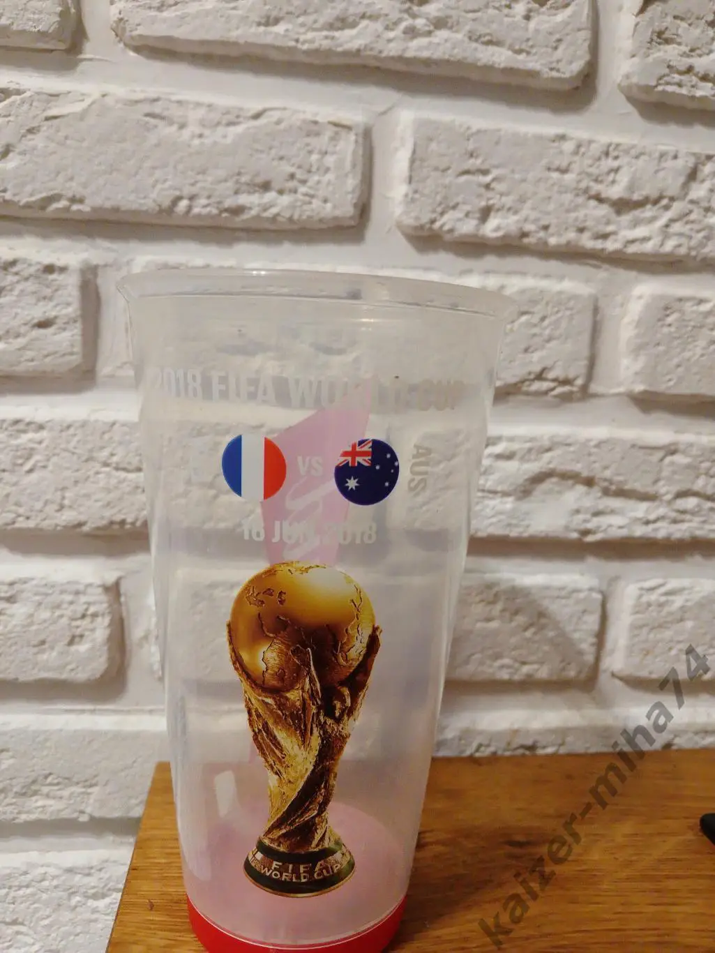 Стакан с матча чм-2018.франция-австралия..