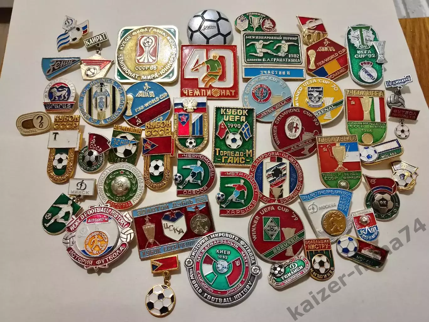 Подборка знаков футбол 1