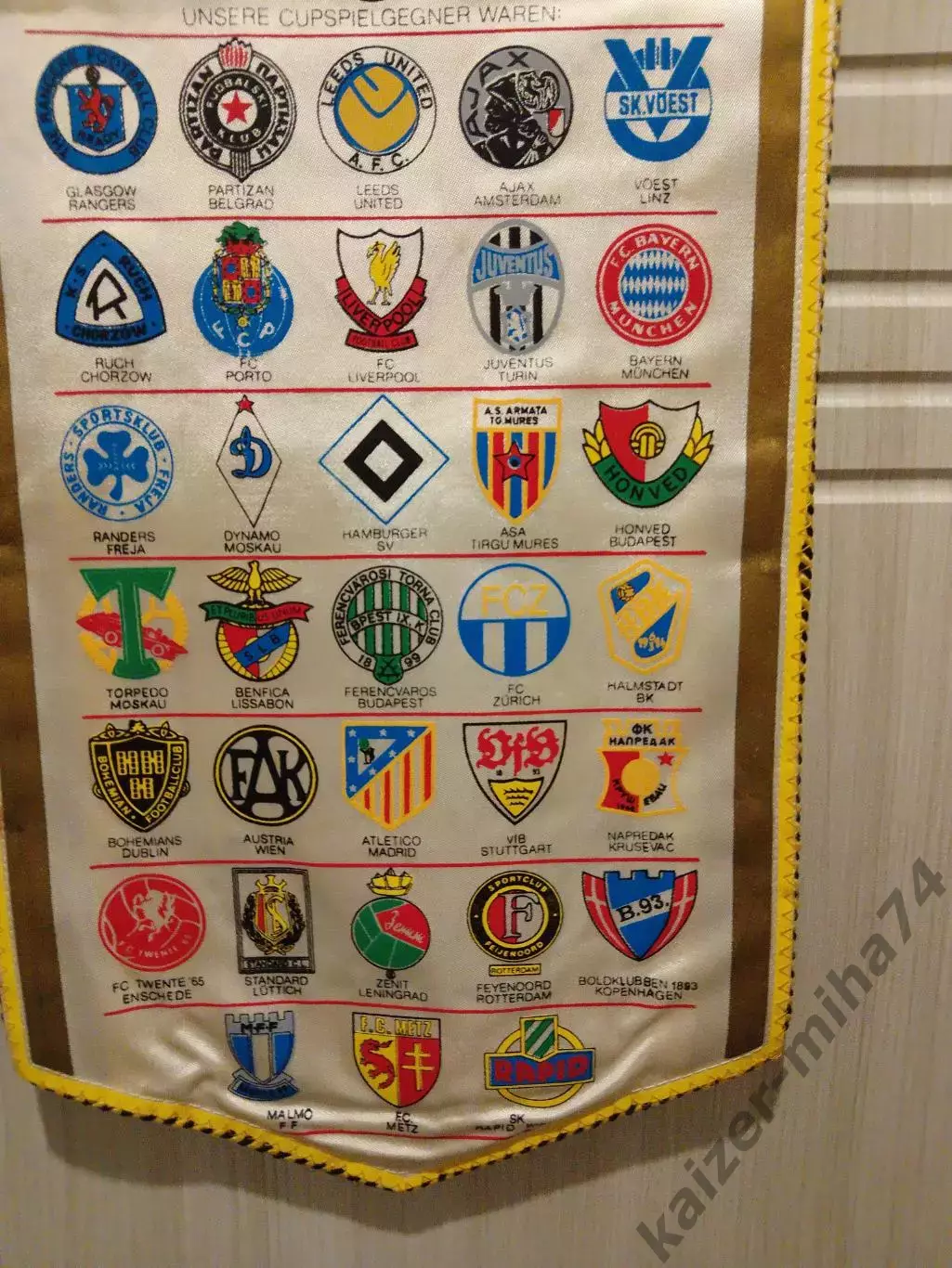 Ф.К.Динамо/Дрезден чемпион ГДР сопернику в кубках УЕФА... 1