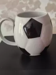 БокалФутбольный мяч