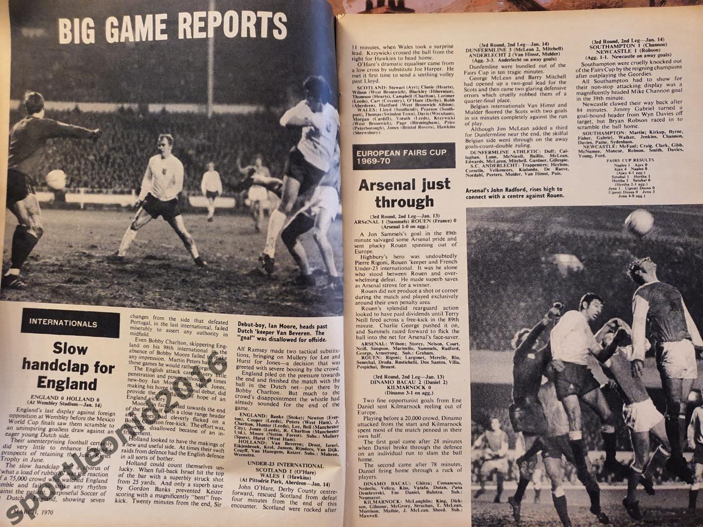 Football Monthly Charles Buchans's 1970 2 выпуска. 4