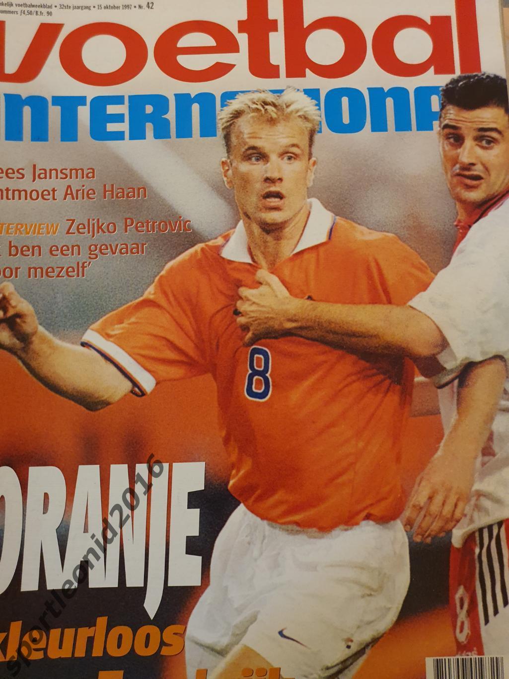 Voetbal International 1998-2000 годов выпуска.17 журналов.3 3