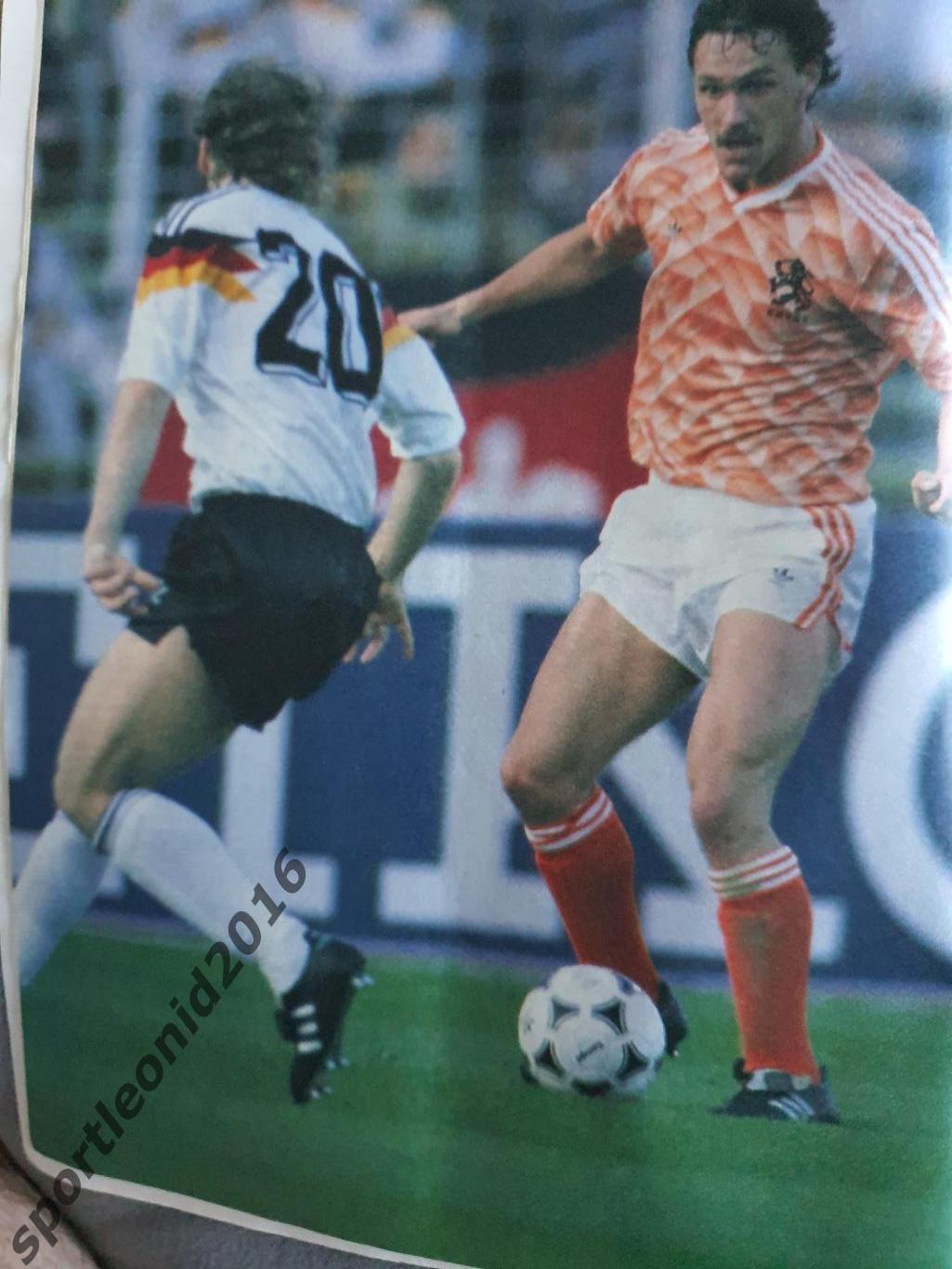 Voetbal International 1988.Годовая подписка.52 номера+4 спецвыпуска к Евро-88.10 7