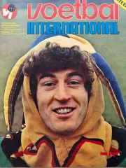 2 журнала Voetbal nr.10,23 - 1977