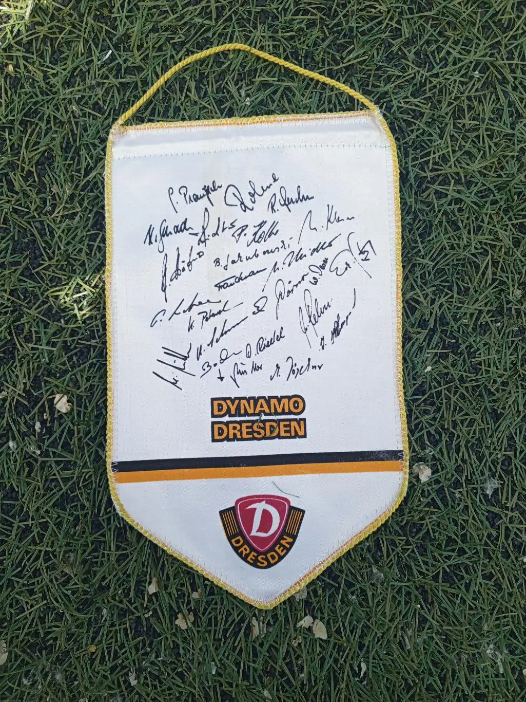 Вымпел футбольный Динамо Дрезден 1
